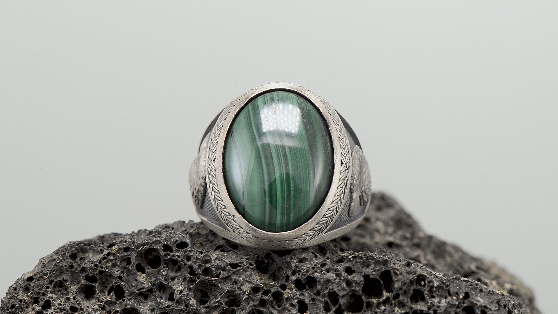 Eagle Men Ring, Oval Malachite Ring, Green Gemstone Ring, Oxidized Men Ring