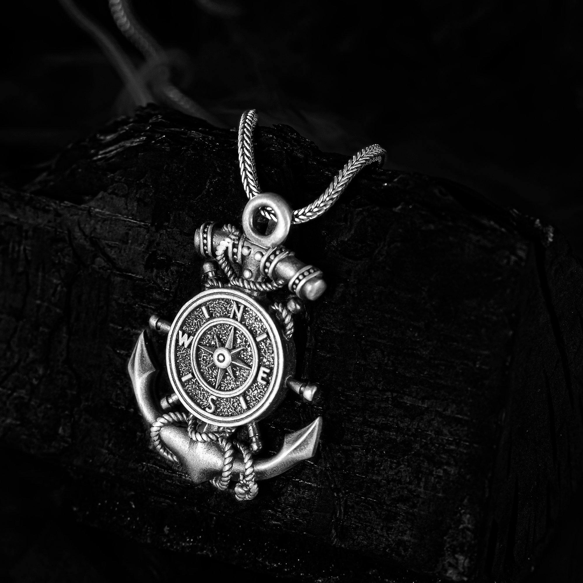 美品　vasco ANCHOR COMPASS NECKLACE SILVER VASCO】ANCHOR COMPASS NECKLACEヴァスコ アンカー コンパス