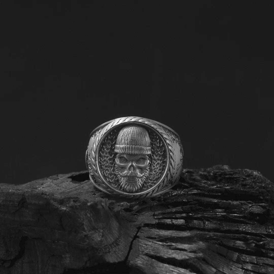 Skull wearing Motorcycle Helmet Ring