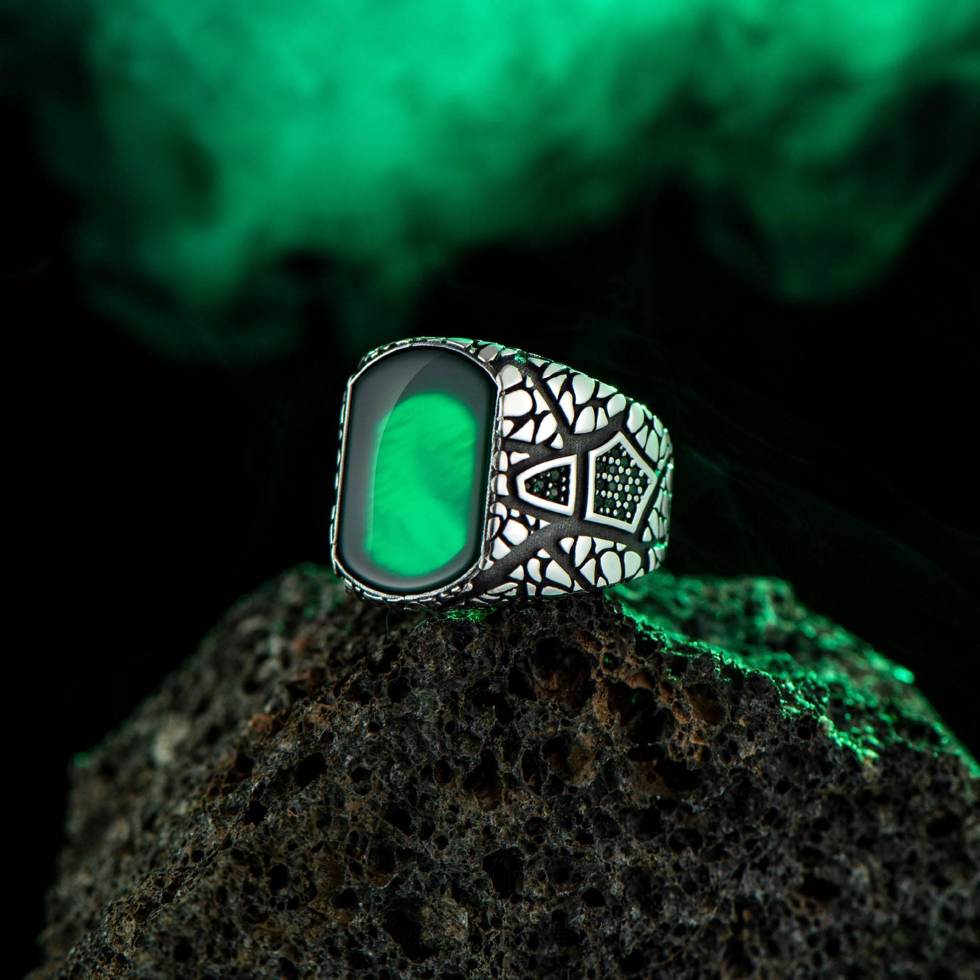 Man Vintage Ring, Green Agate Ring, Square Gemstone Ring - OXO SILVER